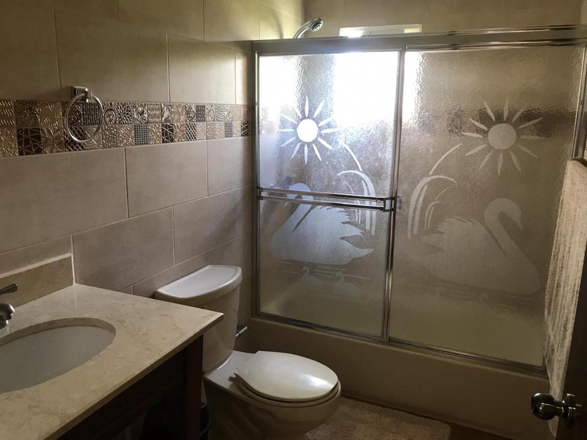 2 Queen Bed Apartment With Smart Tv ,Wifi Y Luz Las 24 Horas Jarabacoa Exterior foto